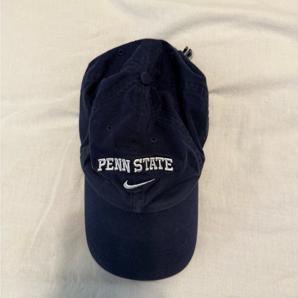 Nike Blue Sports Hat Premium Accessories Penn State - Picture 1 of 2